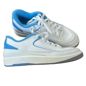 Jordan 2 Retro Low White University Blue Leather Sneakers Youth 5.5Y Women’s 7